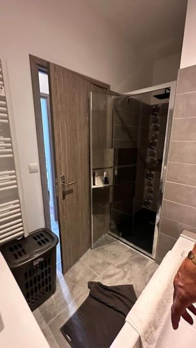 Maison Entierement Renovee Villa Ambares-et-Lagrave ภายนอก รูปภาพ